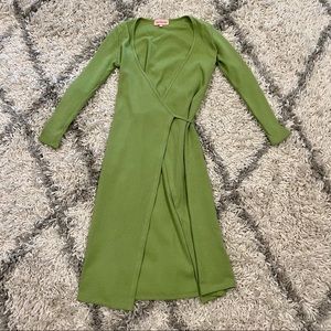 Lisa Says Gah Lucille midi wrap dress in Matcha size medium